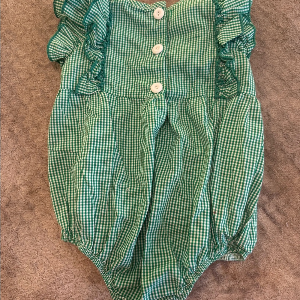 *3/$20 Green Gingham Shamrock Baby Bubble Romper - Picture 5 of 5